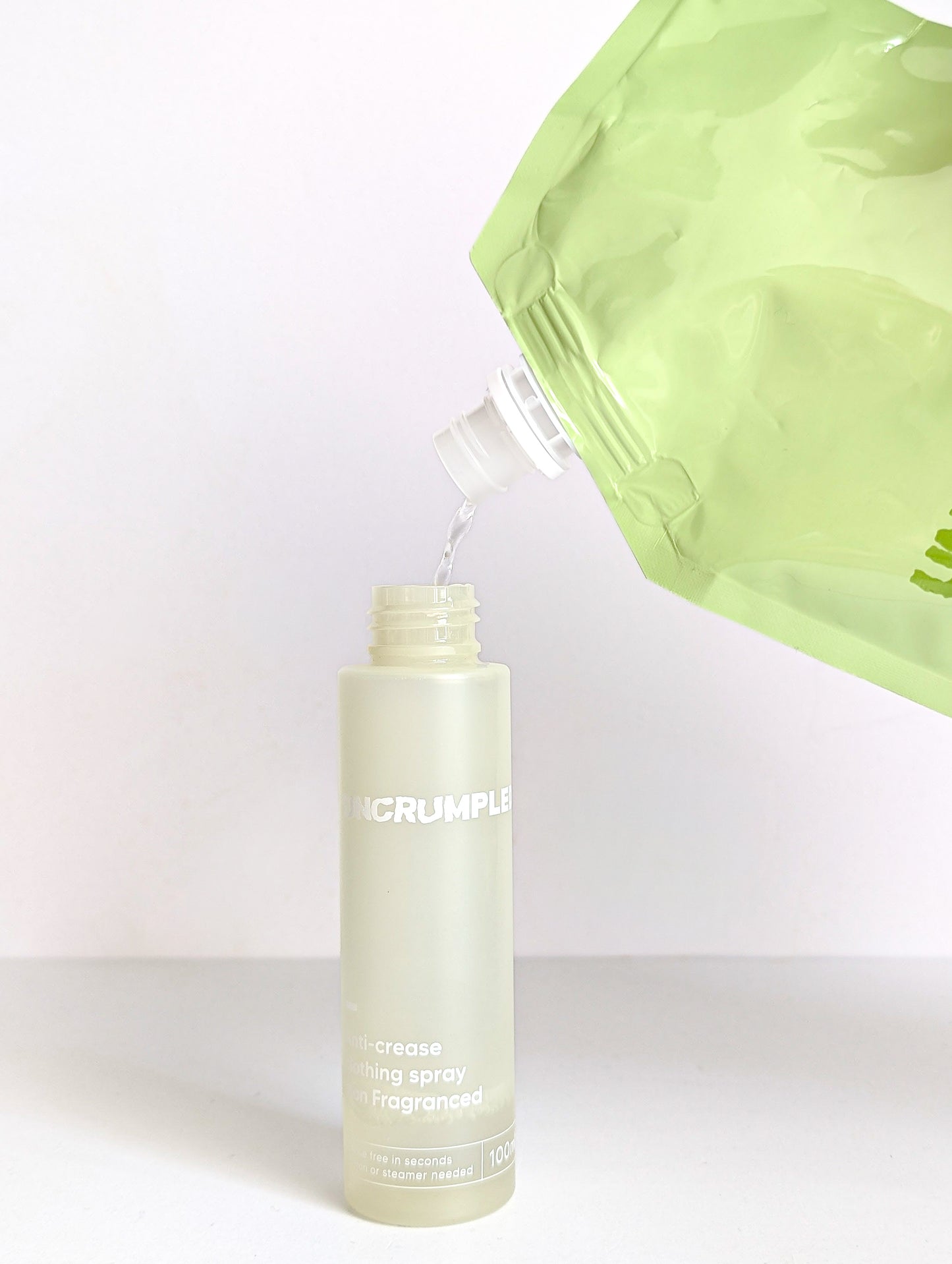 [Refill Pack] Anti-Crease Clothing Spray + Free 100ml Travel Bottle (empty)
